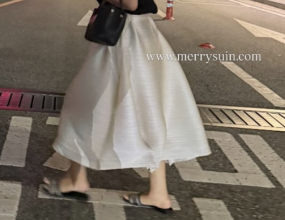 플리츠A라인스커트
