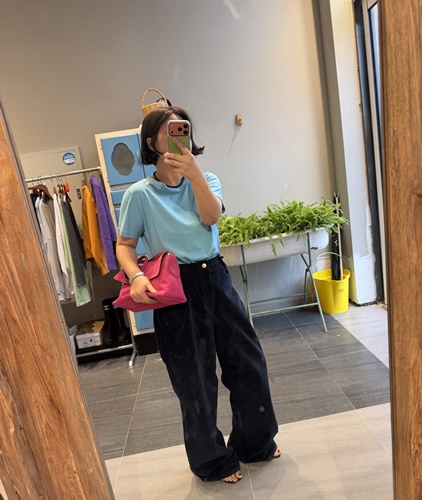 요거트반팔티